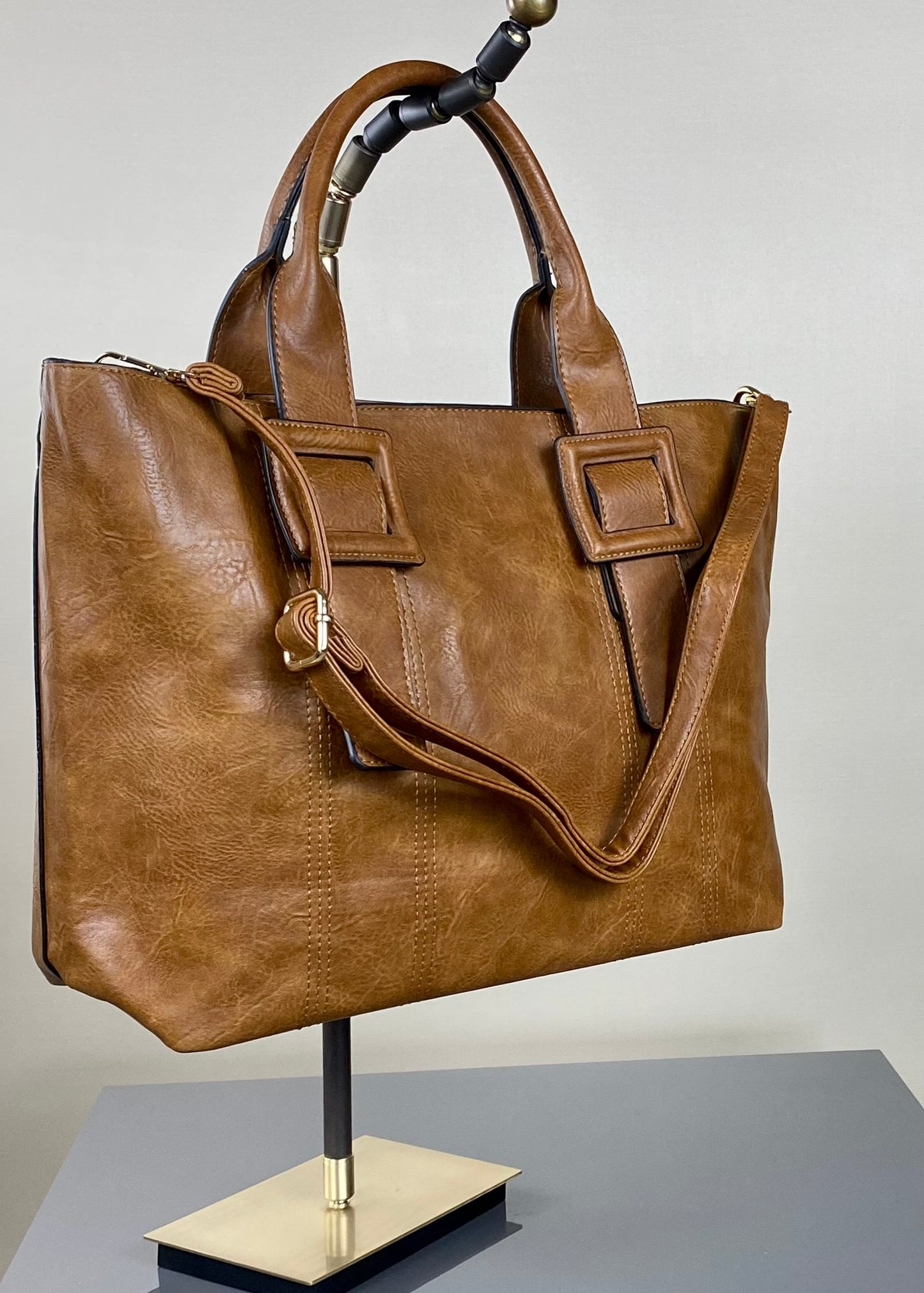 LARGE LEATHER BAG TAN